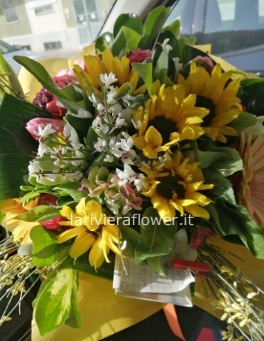 bouquet con girasoli